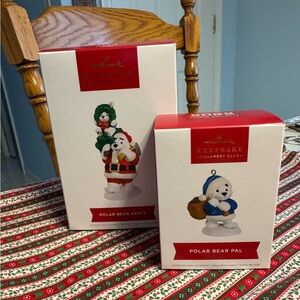 2 Hallmark 2022 Member Exclusive Ornaments